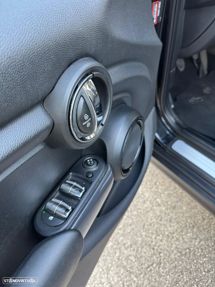 MINI 5 Portas One - 8