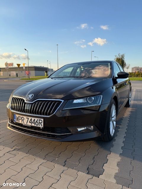 Skoda Superb 2.0 TDI 4x4 Style DSG - 9