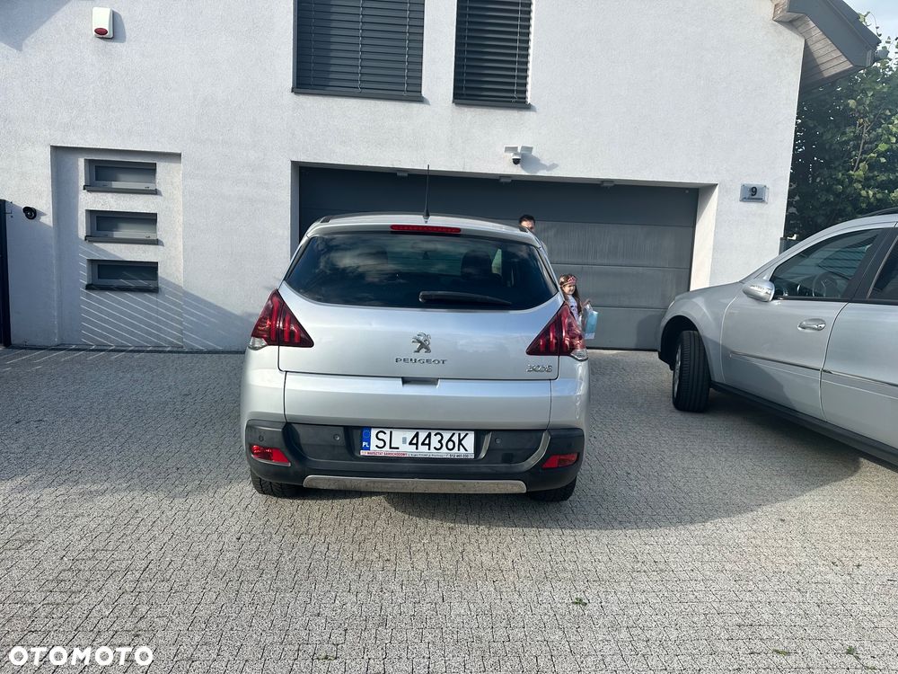 Peugeot 3008 1.6 Premium - 6