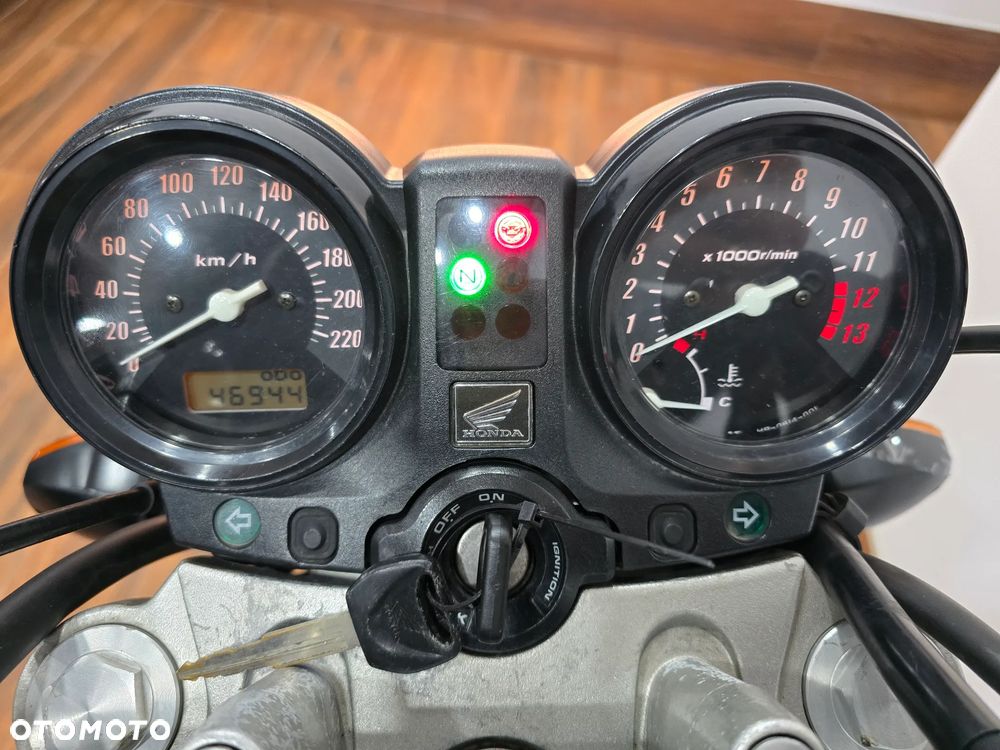 Honda CBF - 11