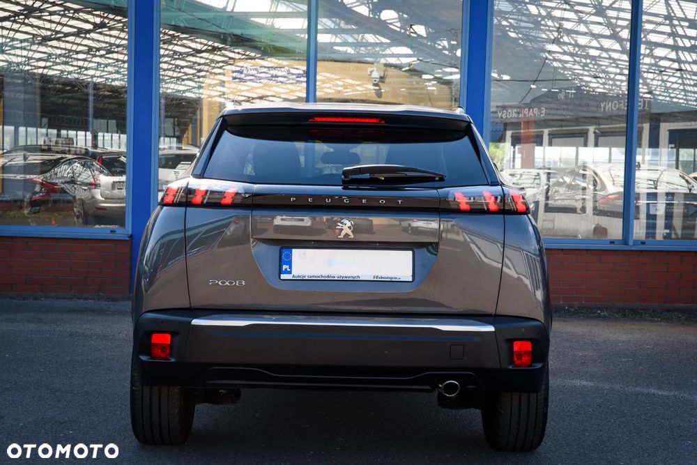 Peugeot 2008 1.5 BlueHDi Allure S&S EAT8 - 5