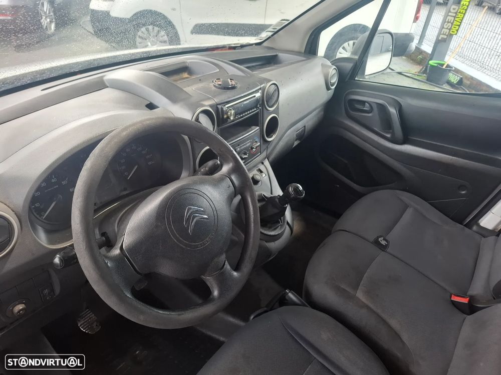 Citroën BERLINGO 1.6HDI 3LUGARES - 8