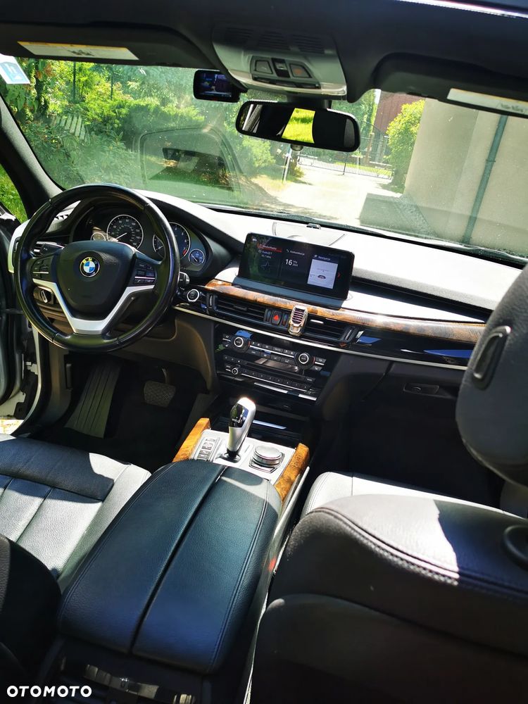 BMW X5 3.5i xDrive - 14