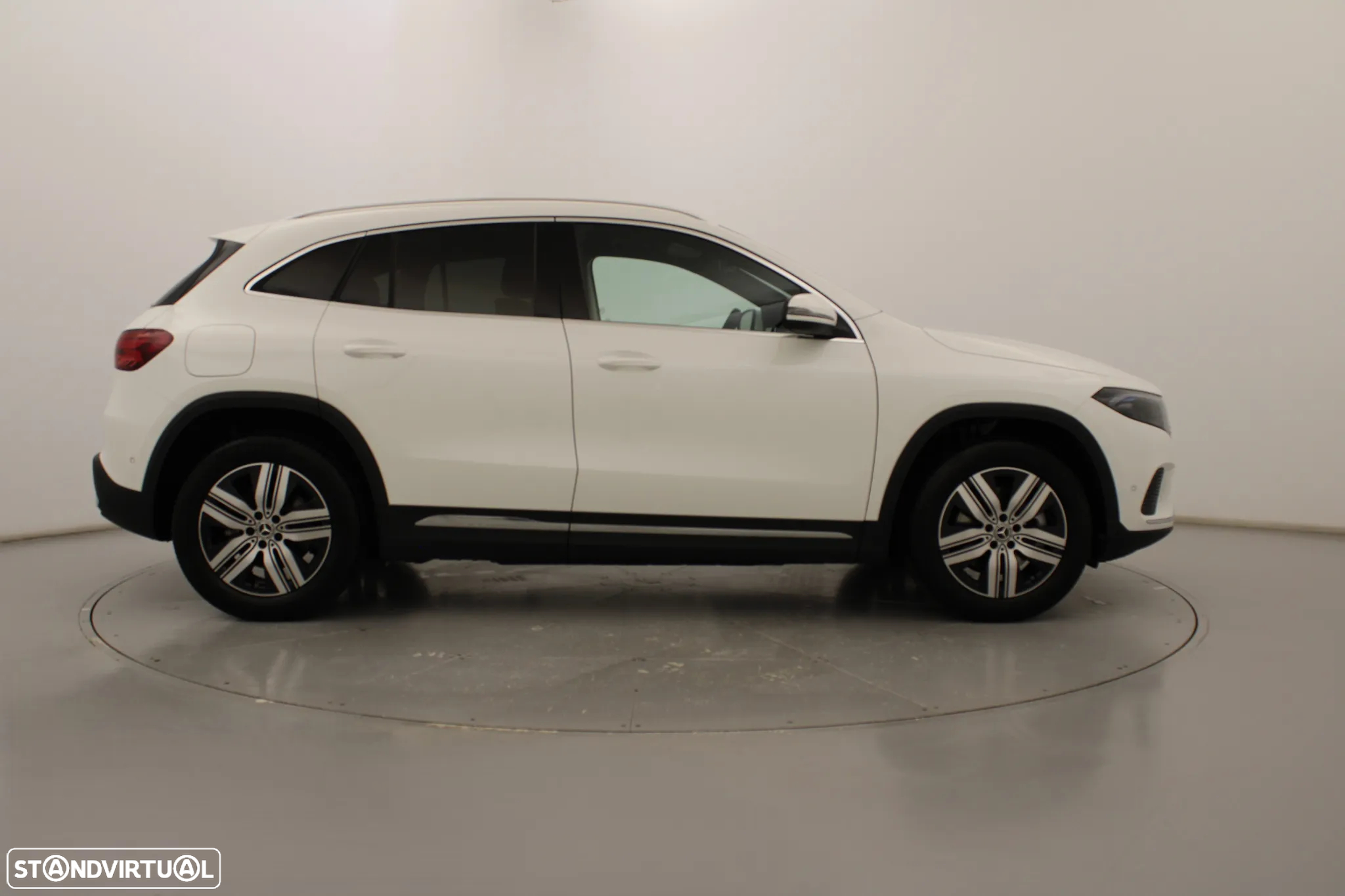 Mercedes-Benz EQA 250+ Progressive - 4
