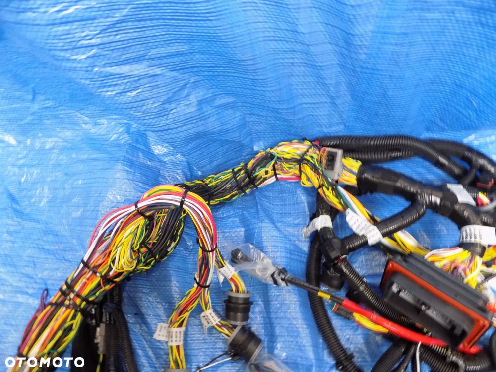 instalacja elektryczna wiązka 48196662 case 7250 8250 9250 - 8