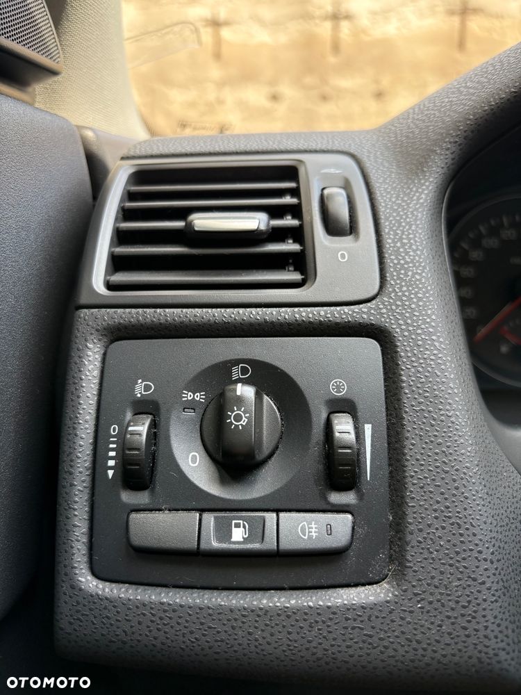 Volvo C30 D2 R-Design Start-Stop - 19