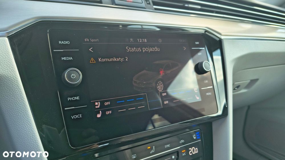 Volkswagen Passat - 26