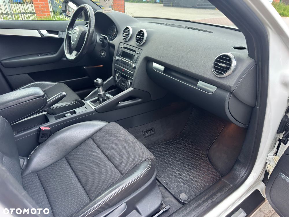 Audi A3 Sportback 1.8 TFSI S line Sportpaket - 10