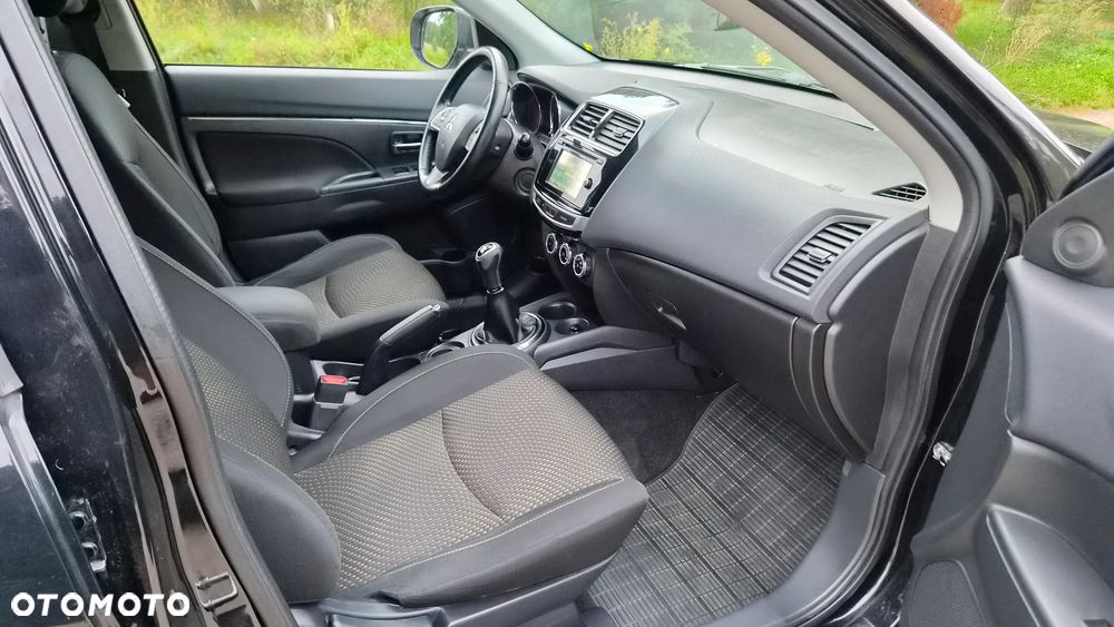 Mitsubishi ASX - 13