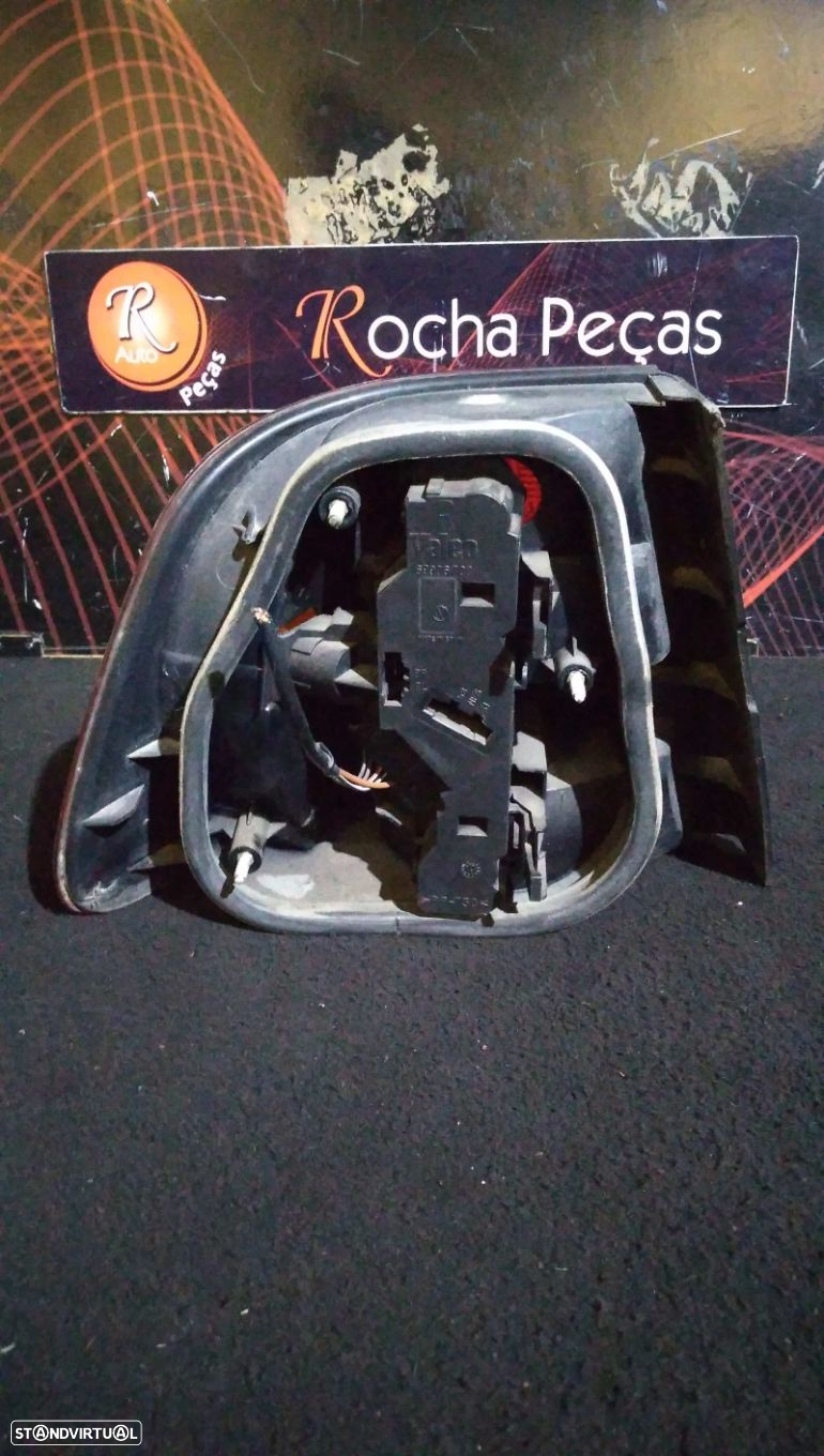 Farolim Stop Dto Volkswagen Polo Classic (6V2) - 4
