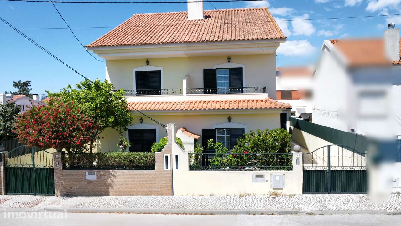 Moradia Geminada T3 com Garagem e Churrasqueira - Grande imagem: 3/28