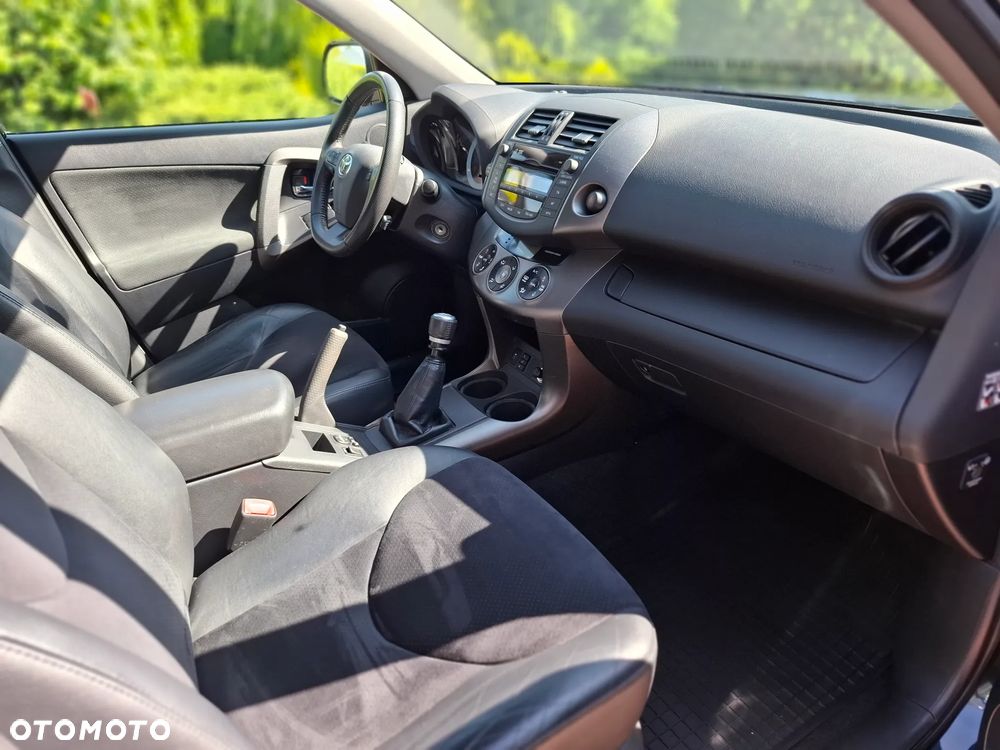 Toyota RAV4 2.0 4x4 Sol - 16