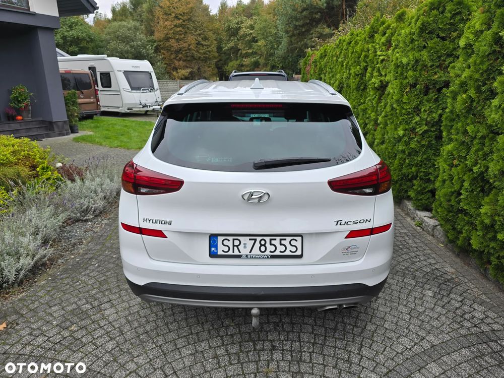 Hyundai Tucson 1.6 CRDi 48V-Hybrid 2WD DCT Select - 10