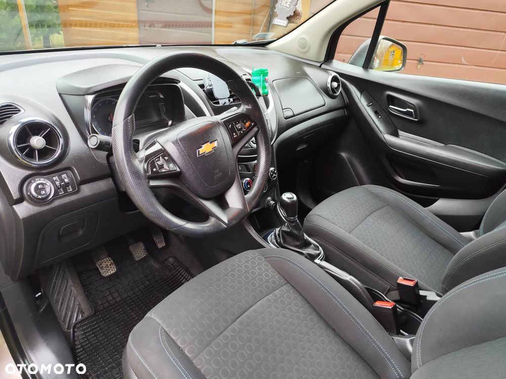 Chevrolet Trax 1.6 LS - 16