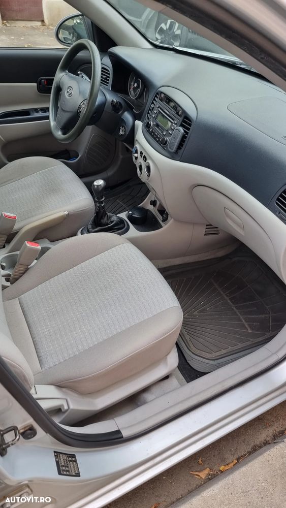 Hyundai Accent MC 1.5 CRDI GL - 7