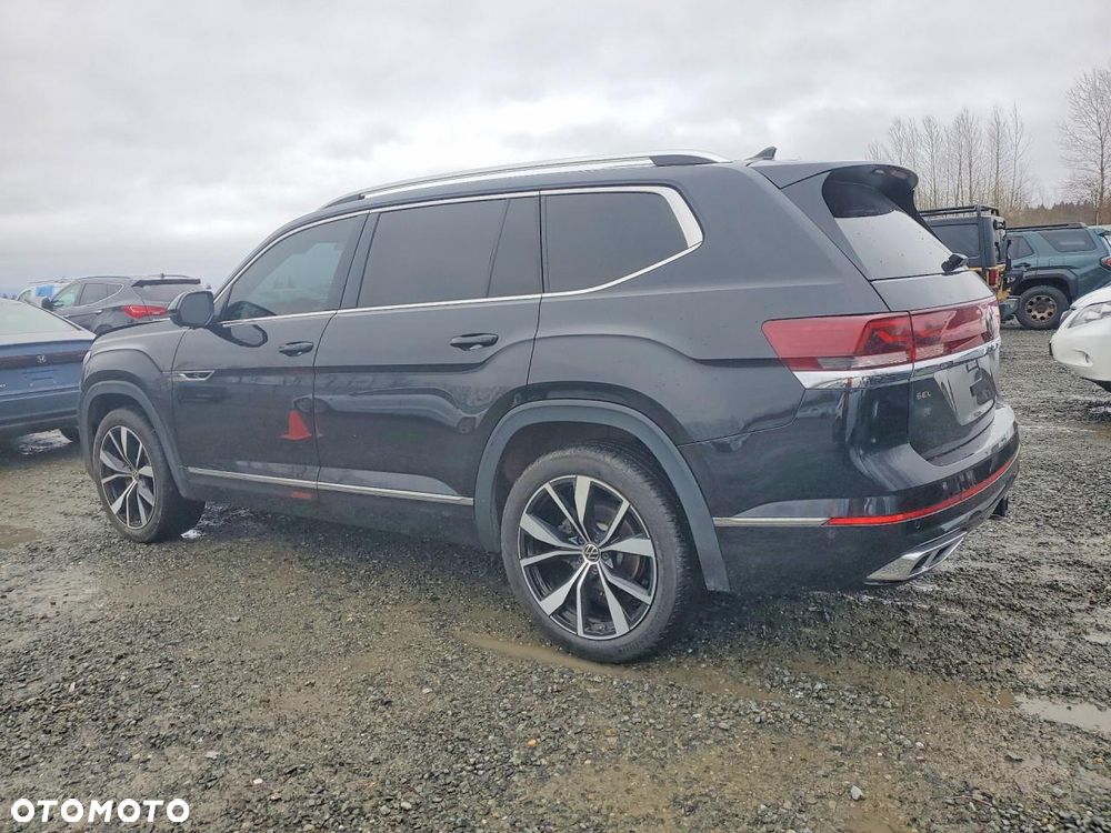 Volkswagen Atlas - 2