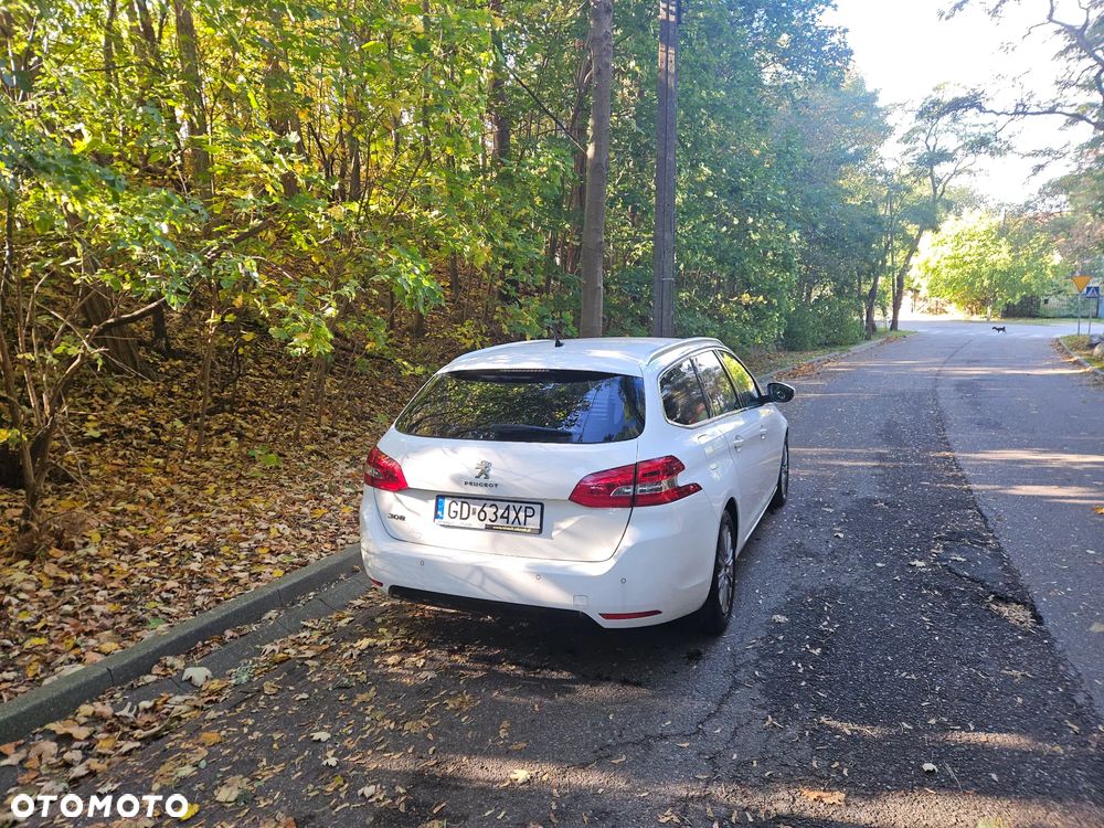 Peugeot 308 2017 photo 4