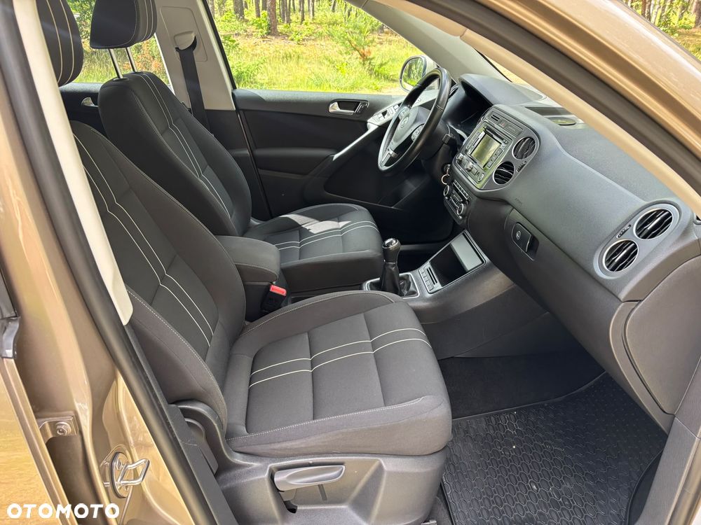 Volkswagen Tiguan - 26