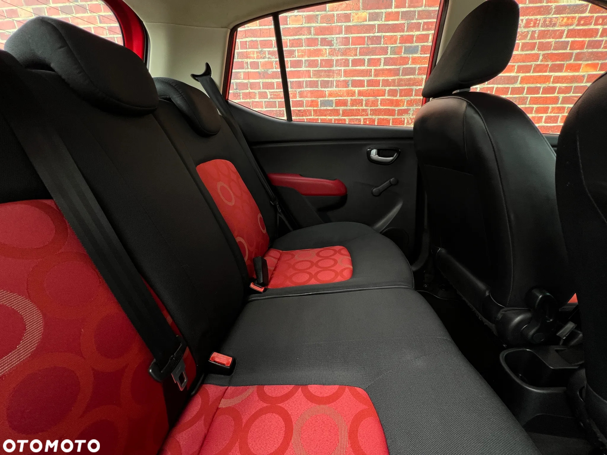 Hyundai i10 - 19