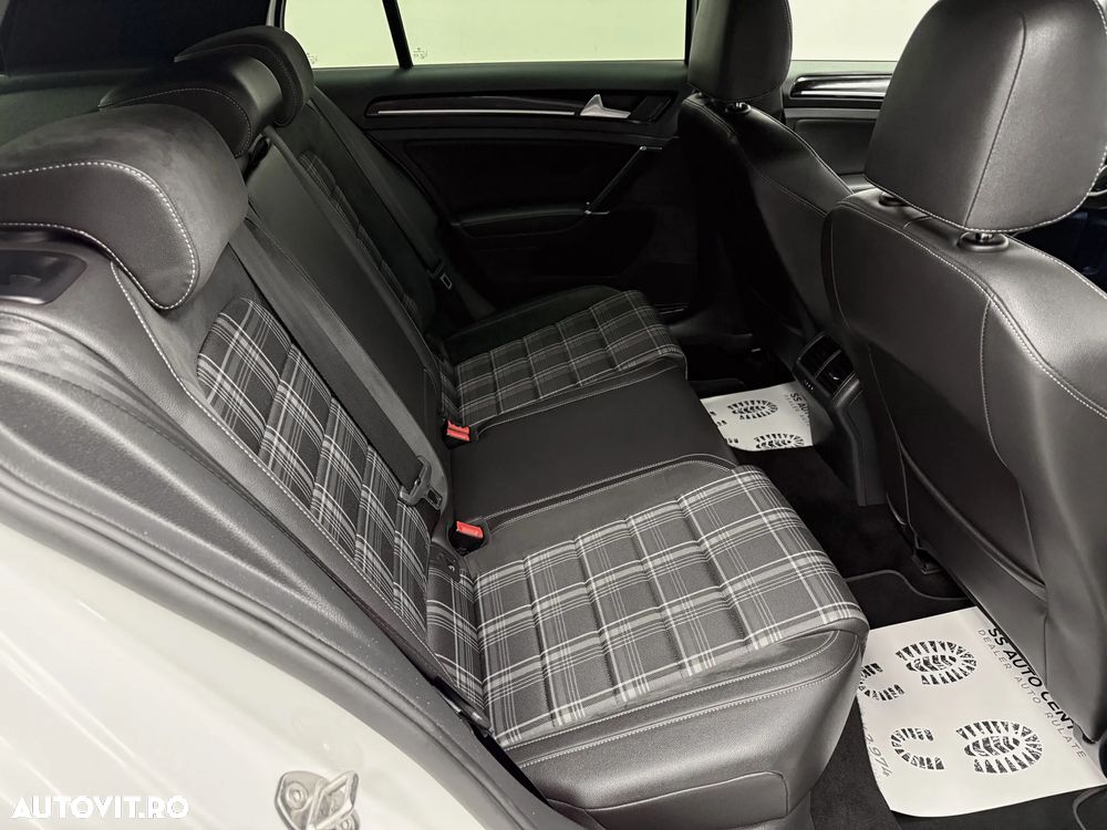 Volkswagen Golf GTD BlueMotion Technology - 19