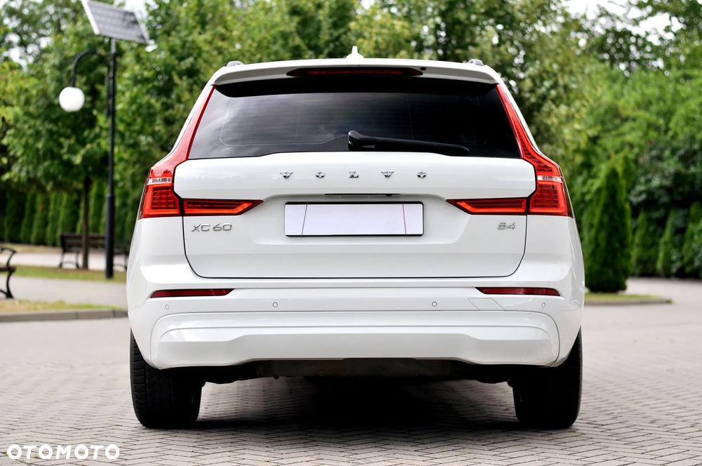 Volvo XC 60 B4 B Geartronic Momentum Pro - 6