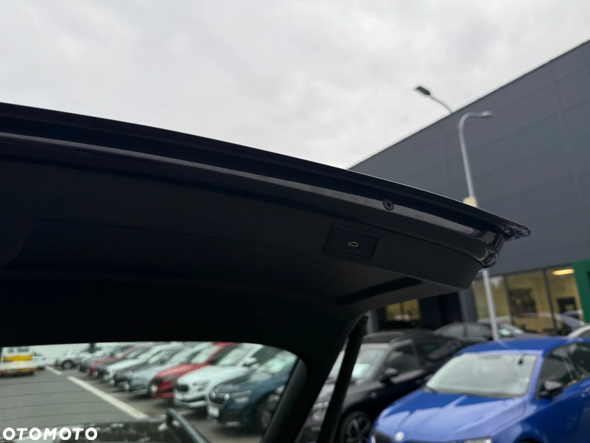 Skoda Octavia 2.0 TDI SCR Style DSG - 8