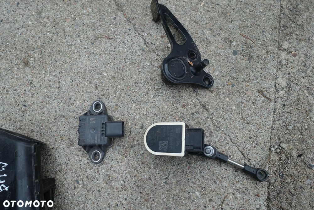 AMORTYZATOR TŁUMIK MANETKI POMPA ABS CZĘŚCI itp. BMW F750 GS 18r. - 13