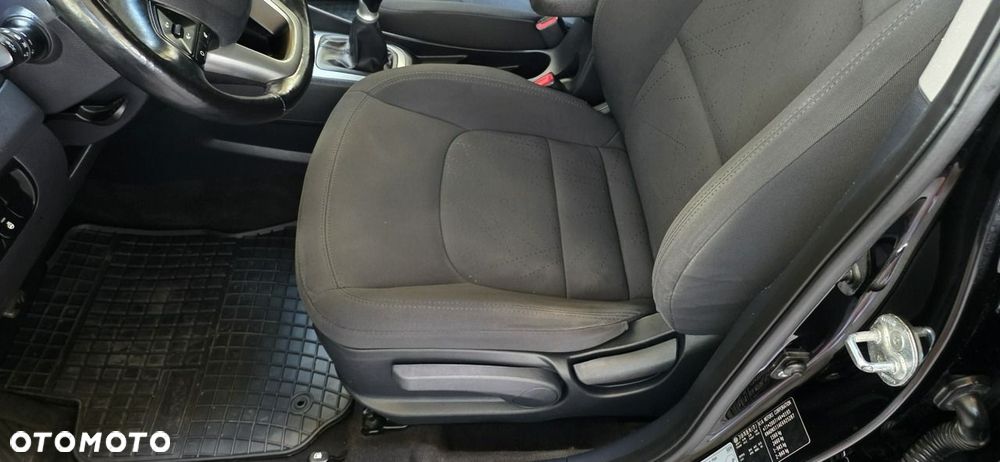 Kia Rio 1.2 L Business Line - 19