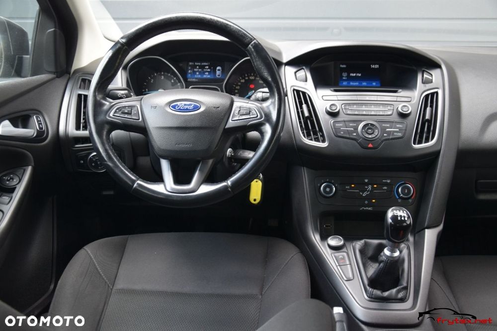 Ford Focus - 27