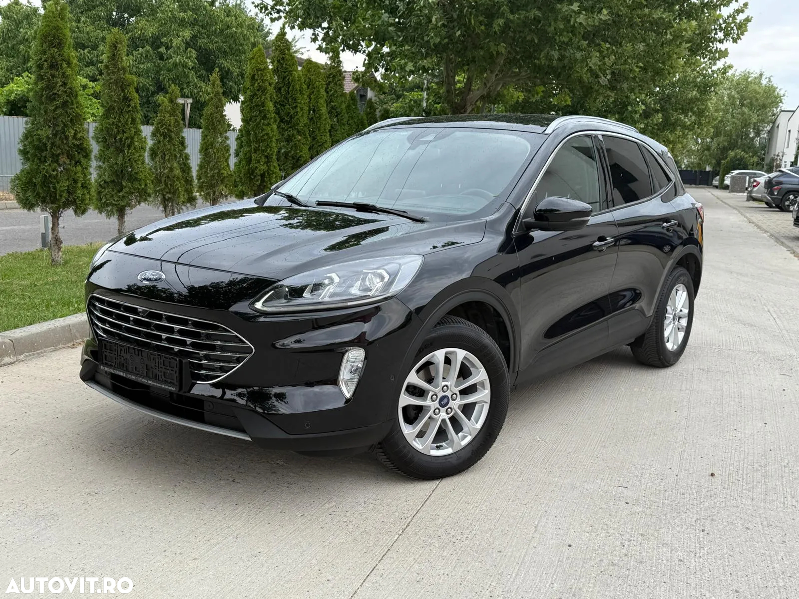 Ford Kuga 2.5 Duratec FWD FHEV Titanium - 2