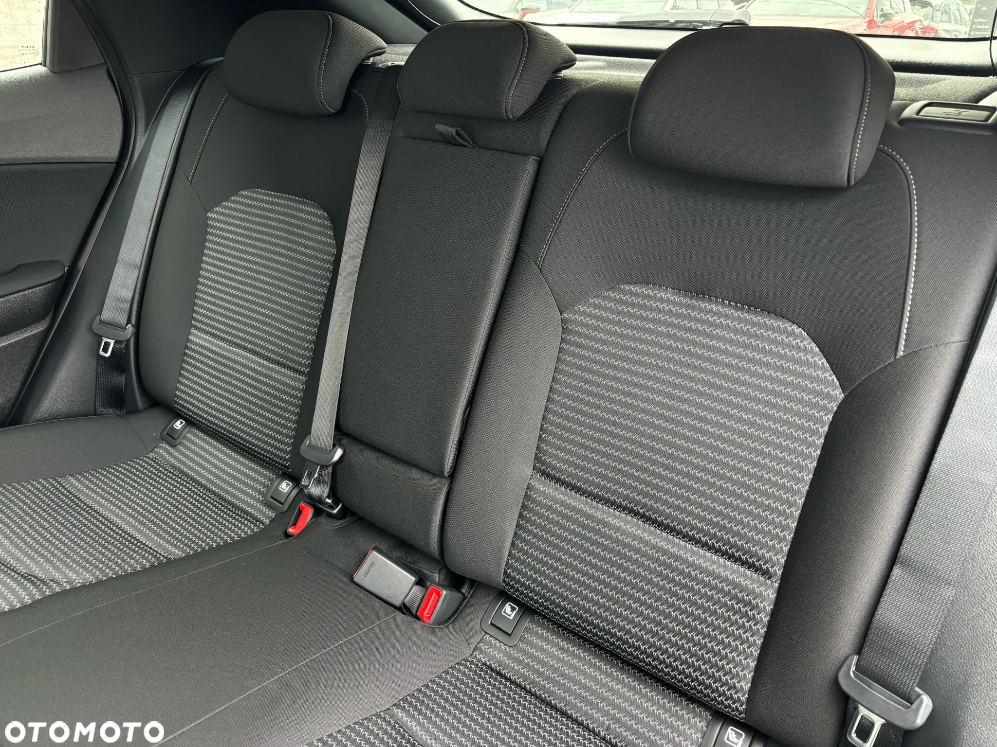 Kia XCeed 1.6 T-GDI M DCT - 14