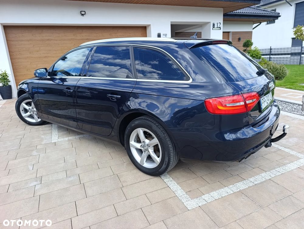Audi A4 Avant - 9