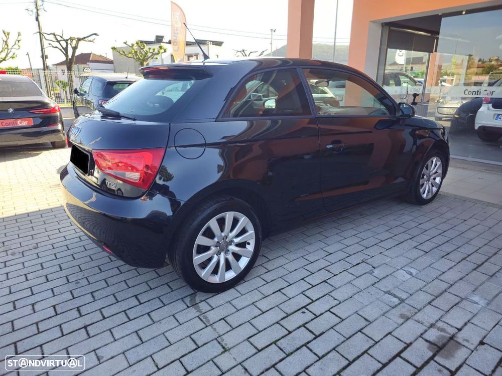 Audi A1 1.2 TFSI Attraction - 4