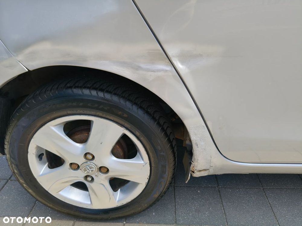 Toyota Yaris 1.4 D-4D Luna A/C - 23