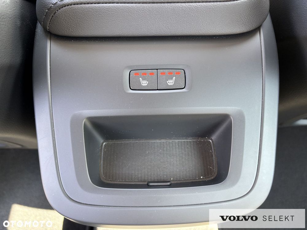 Volvo XC 60 - 25