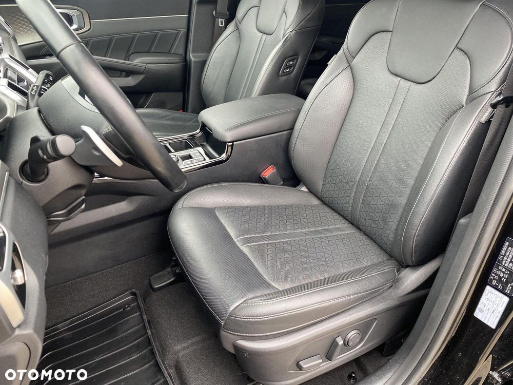 Kia Sorento - 9