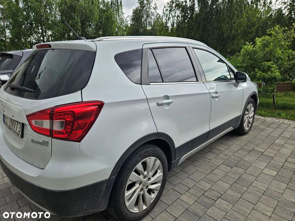 Suzuki SX4 - 4