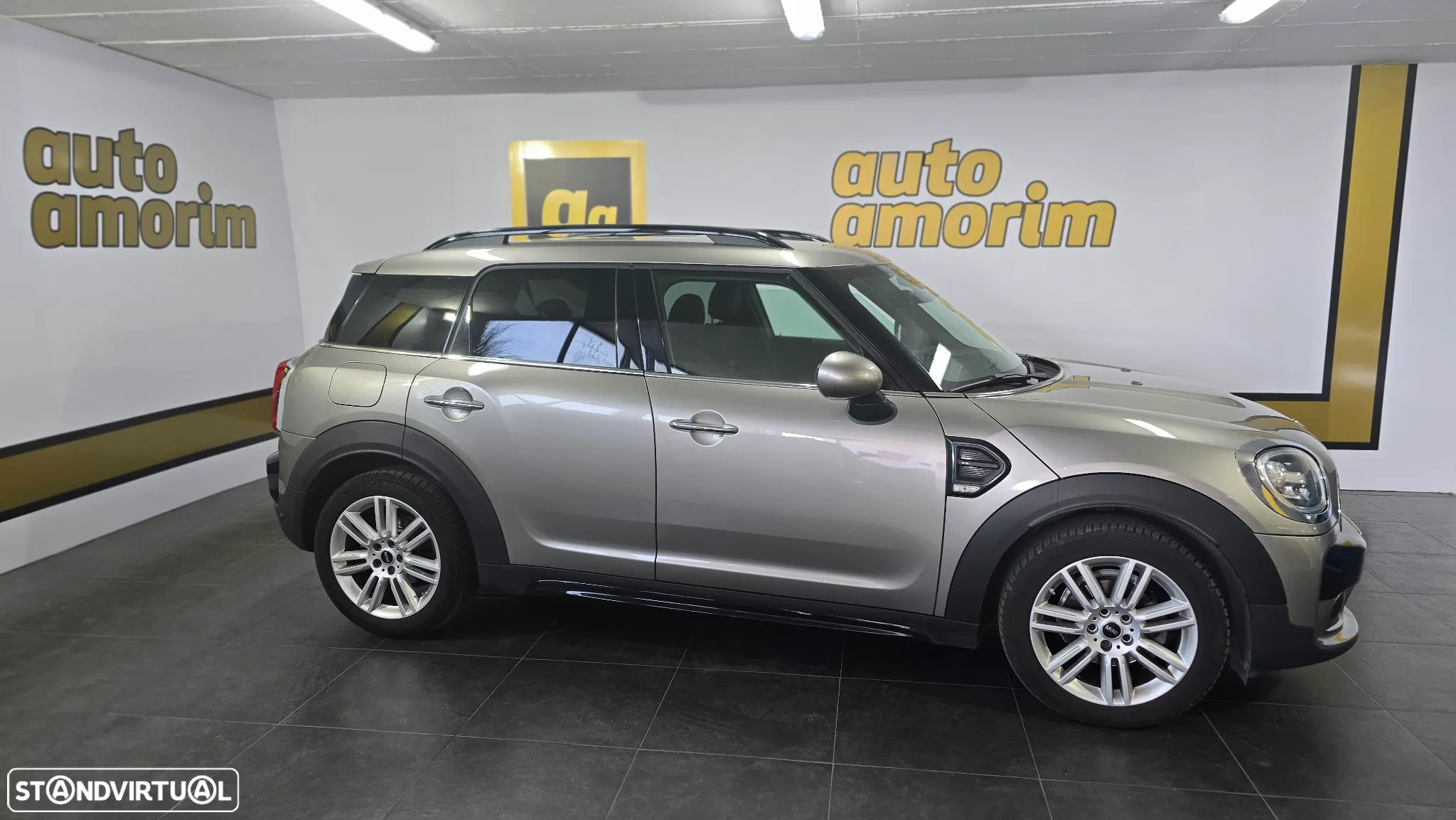 MINI Countryman One D Auto - 4