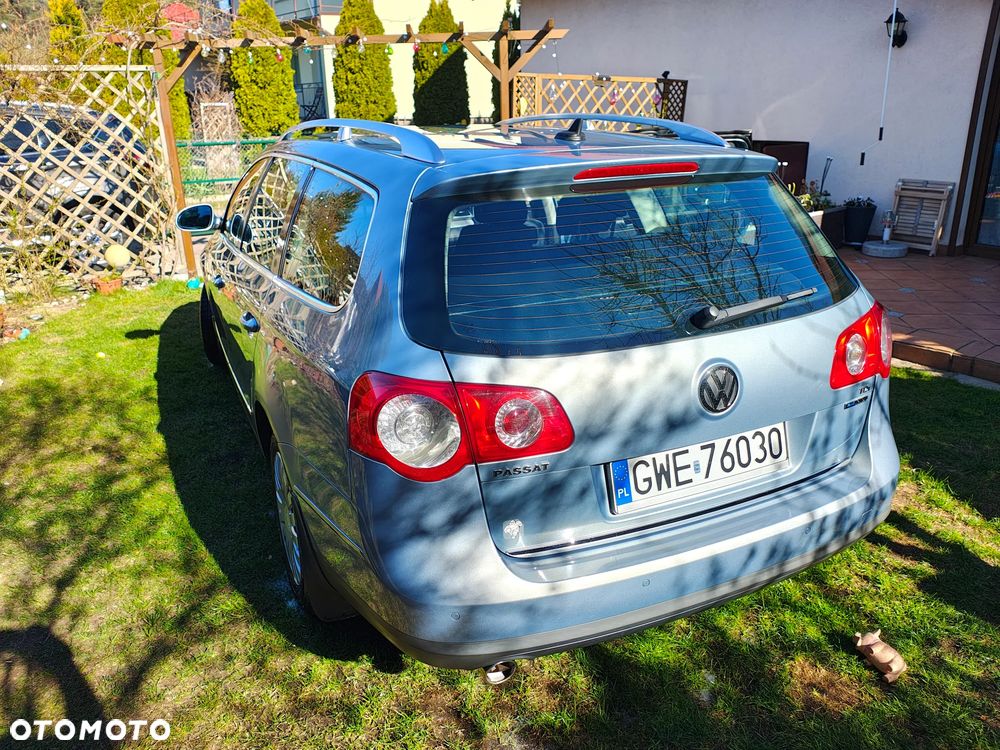 Volkswagen Passat 1.6 TDI Comfortline - 15