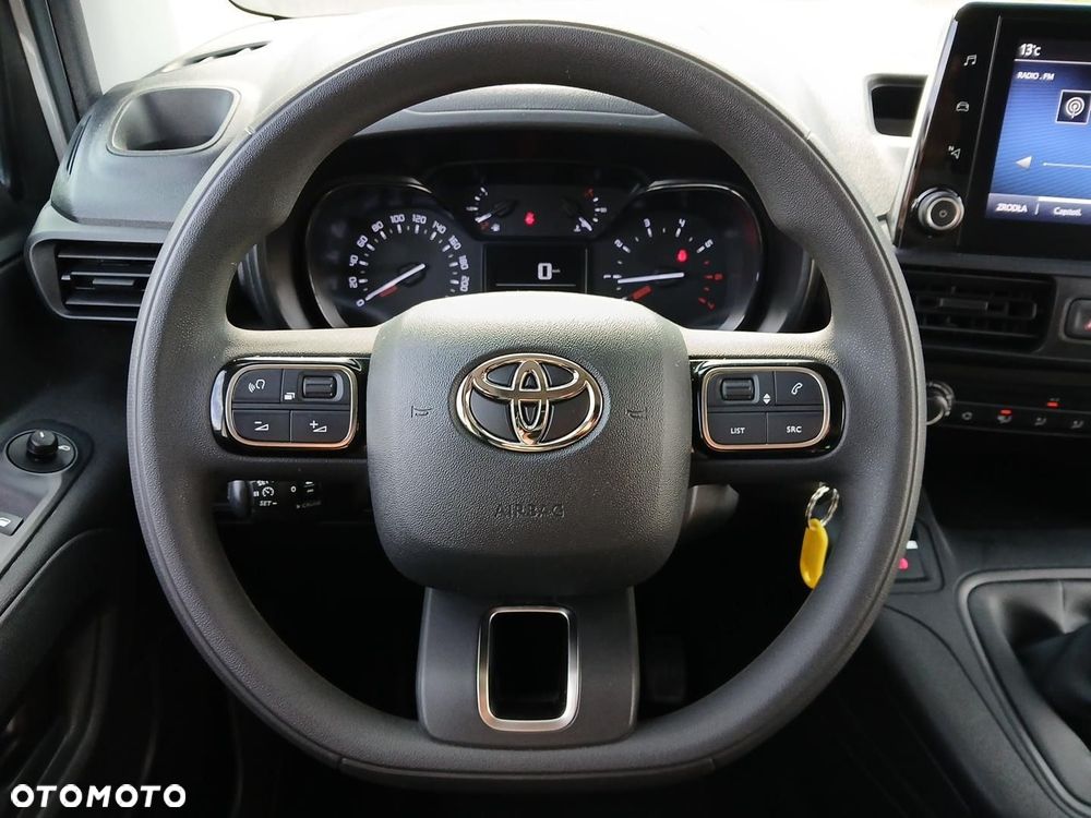 Toyota PROACE CITY - 24