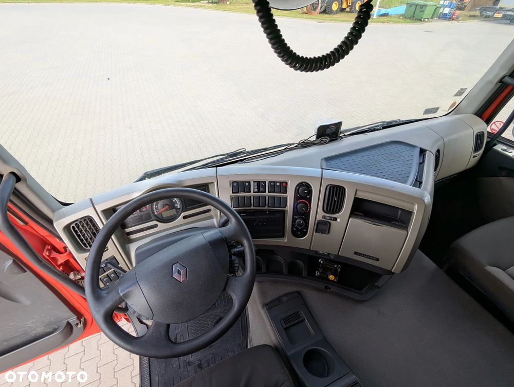 Renault Premium - 11