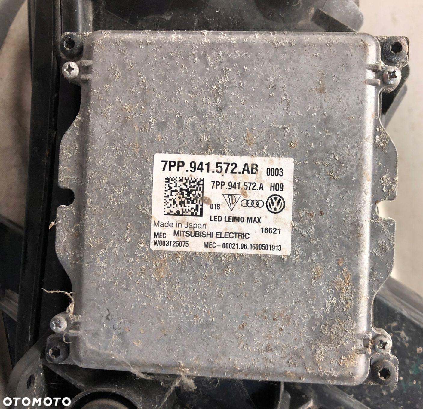 AUDI A4 S4 B9 15-19r LAMPA PRZEDNIA PRAWA BI-XENON FULL LED 8W0941034A - 8