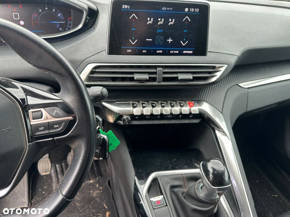 Peugeot 5008 1.2 PureTech Access - 10