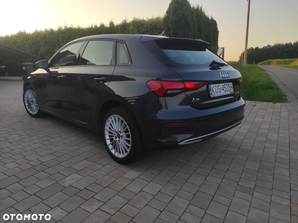 Audi A3 Sportback - 4