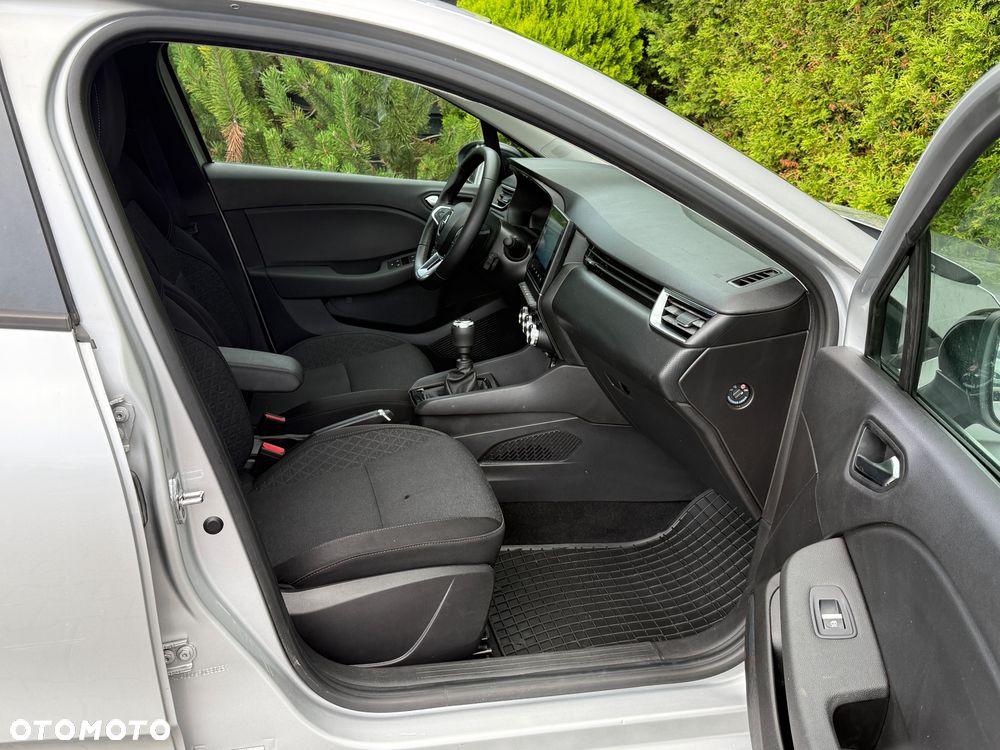 Renault Clio - 15