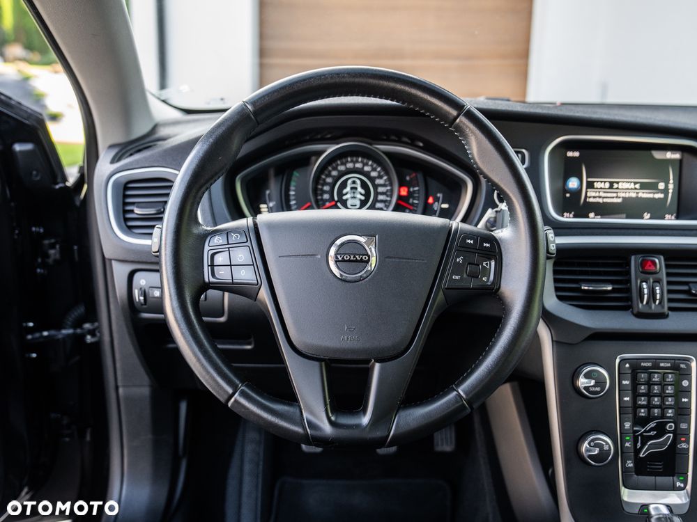 Volvo V40 D2 Kinetic - 29