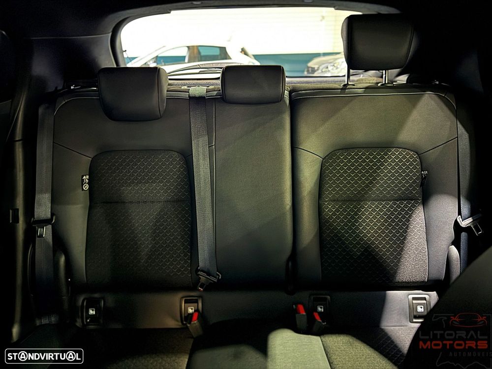 Nissan Juke 1.6 Hybrid N-Design - 35