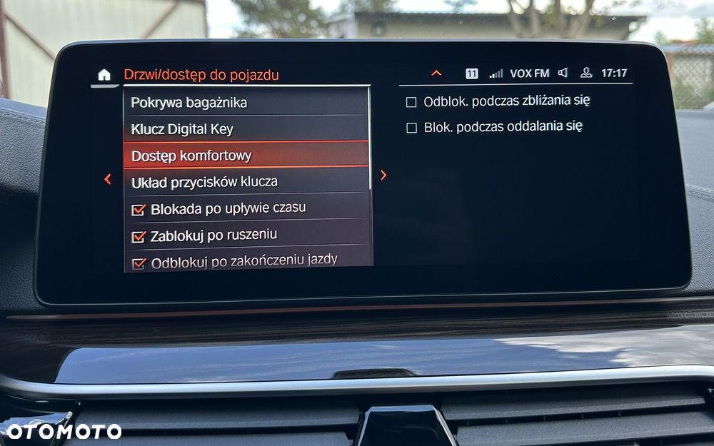 BMW Seria 5 530d xDrive mHEV Luxury Line - 38