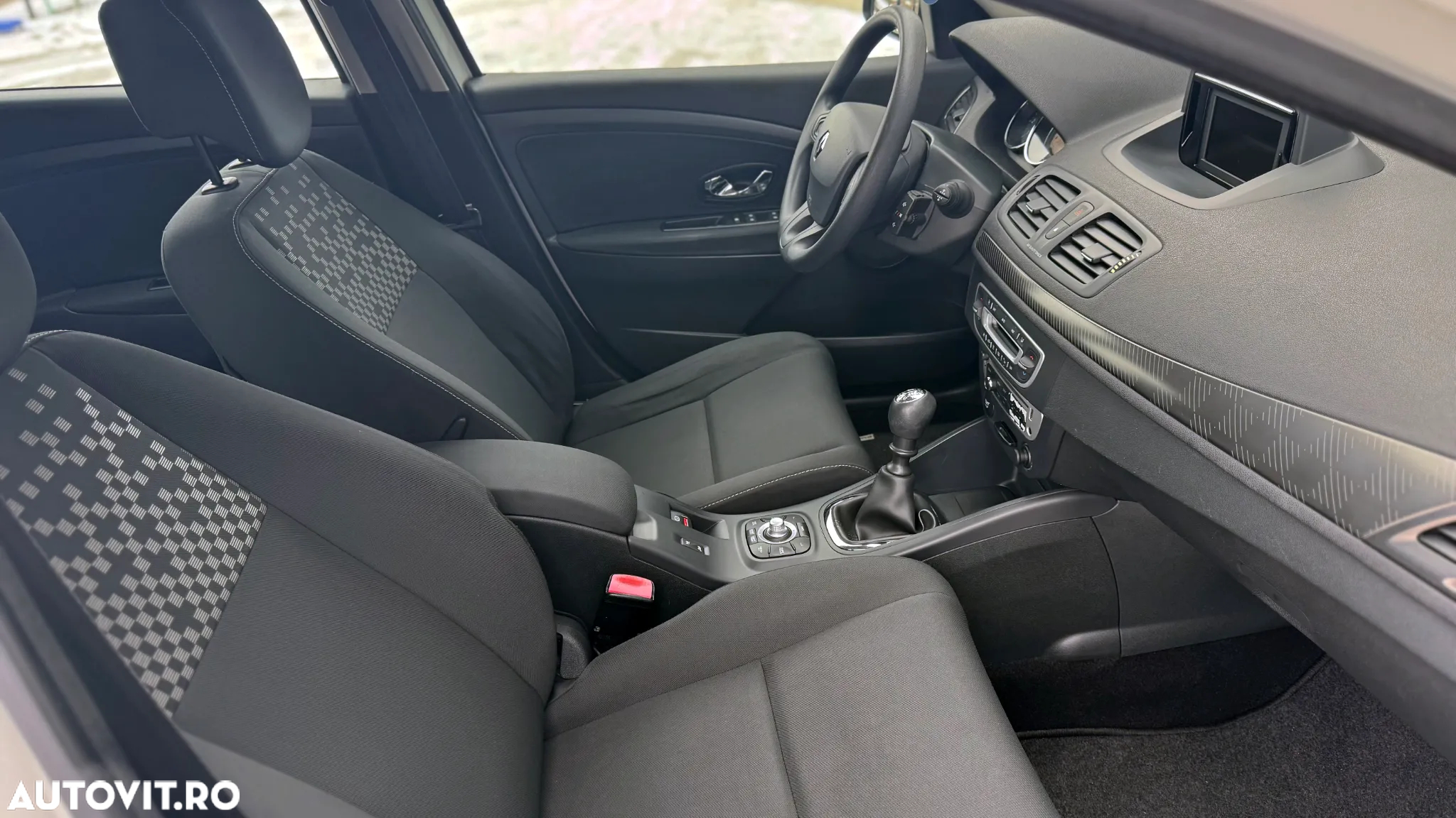 Renault Megane dCi 110 FAP LIMITED - 3