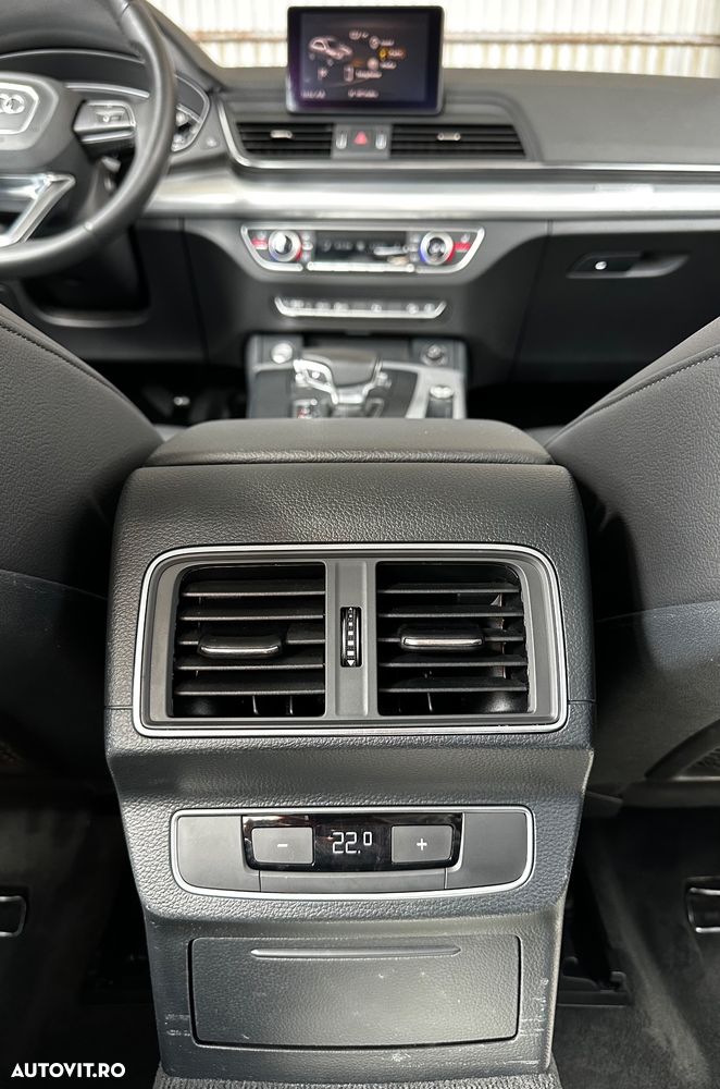 Audi Q5 40 TDI quattro S tronic sport - 31